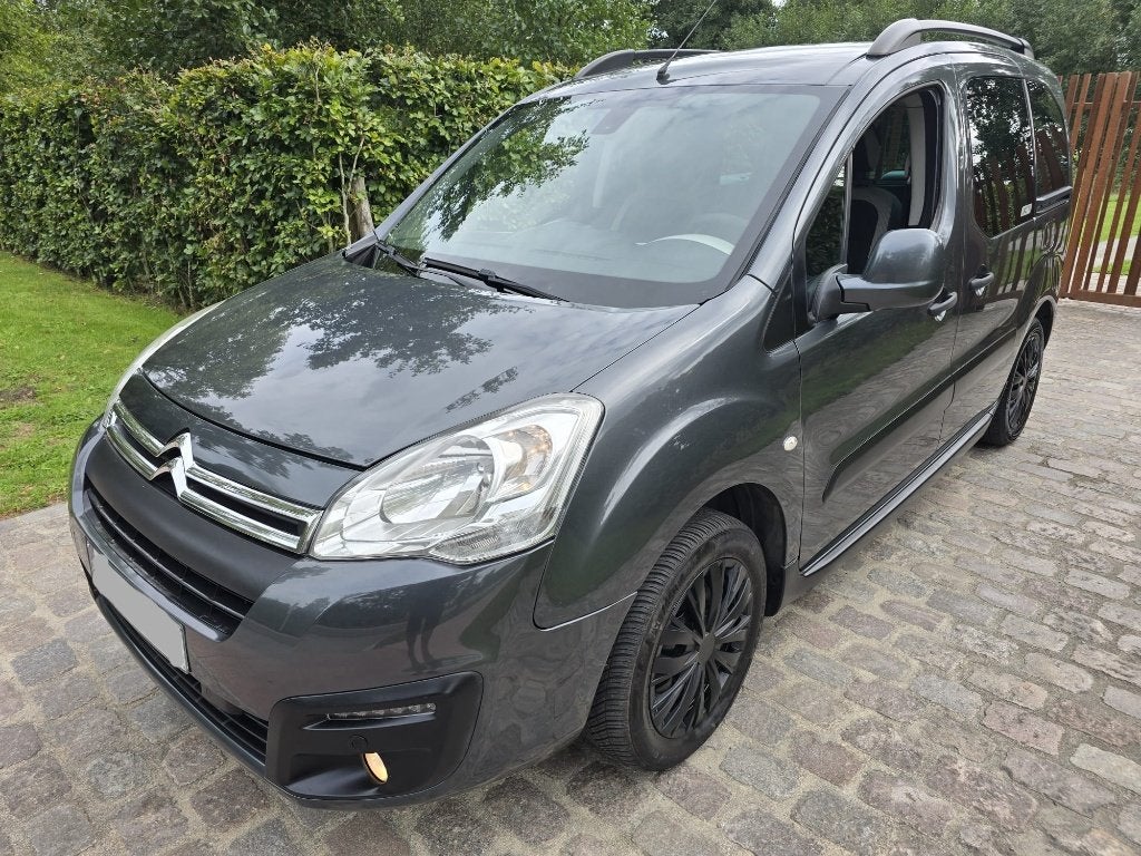 Citroën Berlingo 1.6 HDI XTR / 253.280 km / Euro 5b, Auto's, Voorwielaandrijving, Euro 5, Stof, Zwart