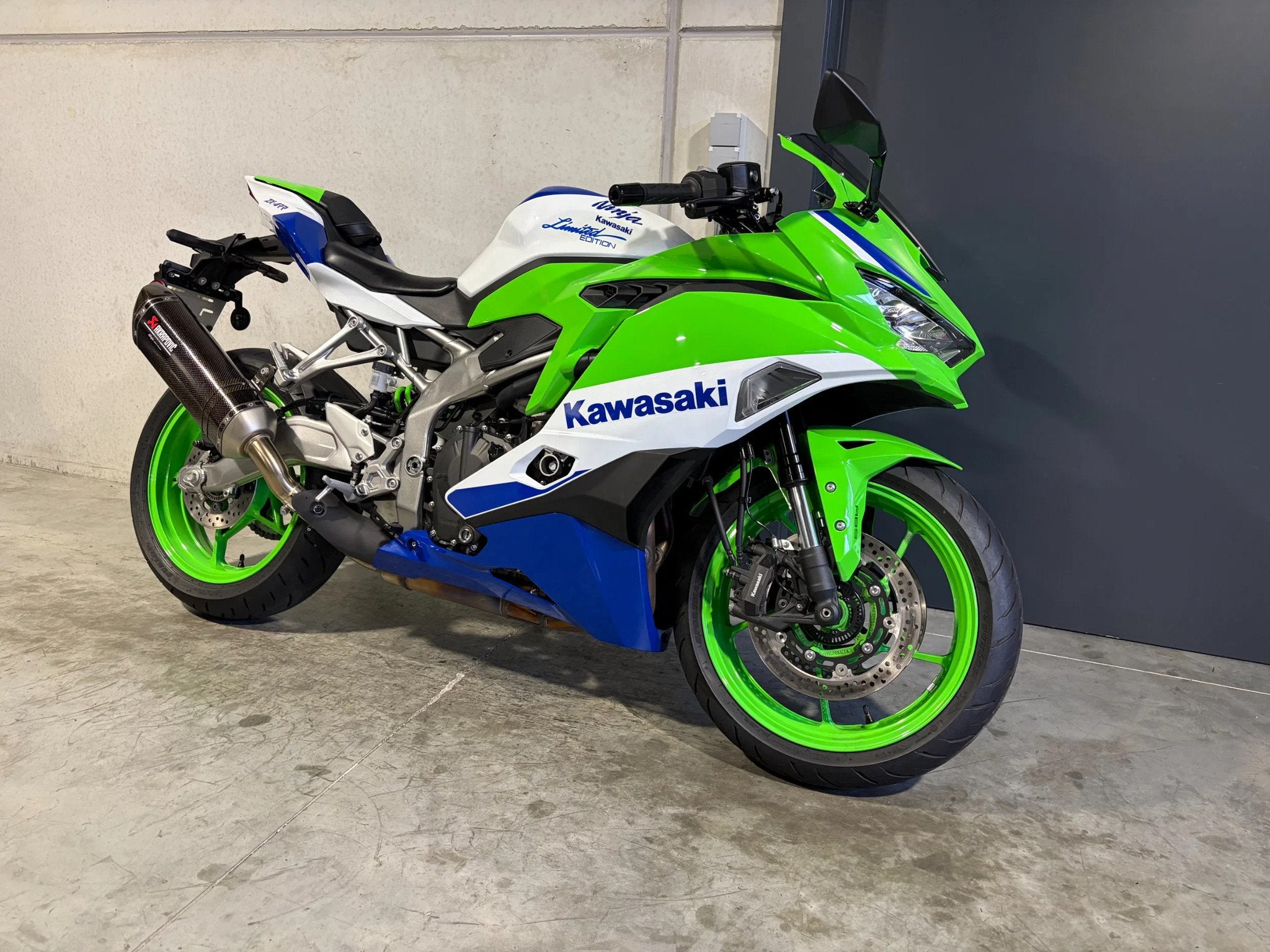 Kawasaki ZX4RR 40th Anniversary edition in performance trim, Entreprise, Plus de 35 kW, Super Sport, 400 cm³