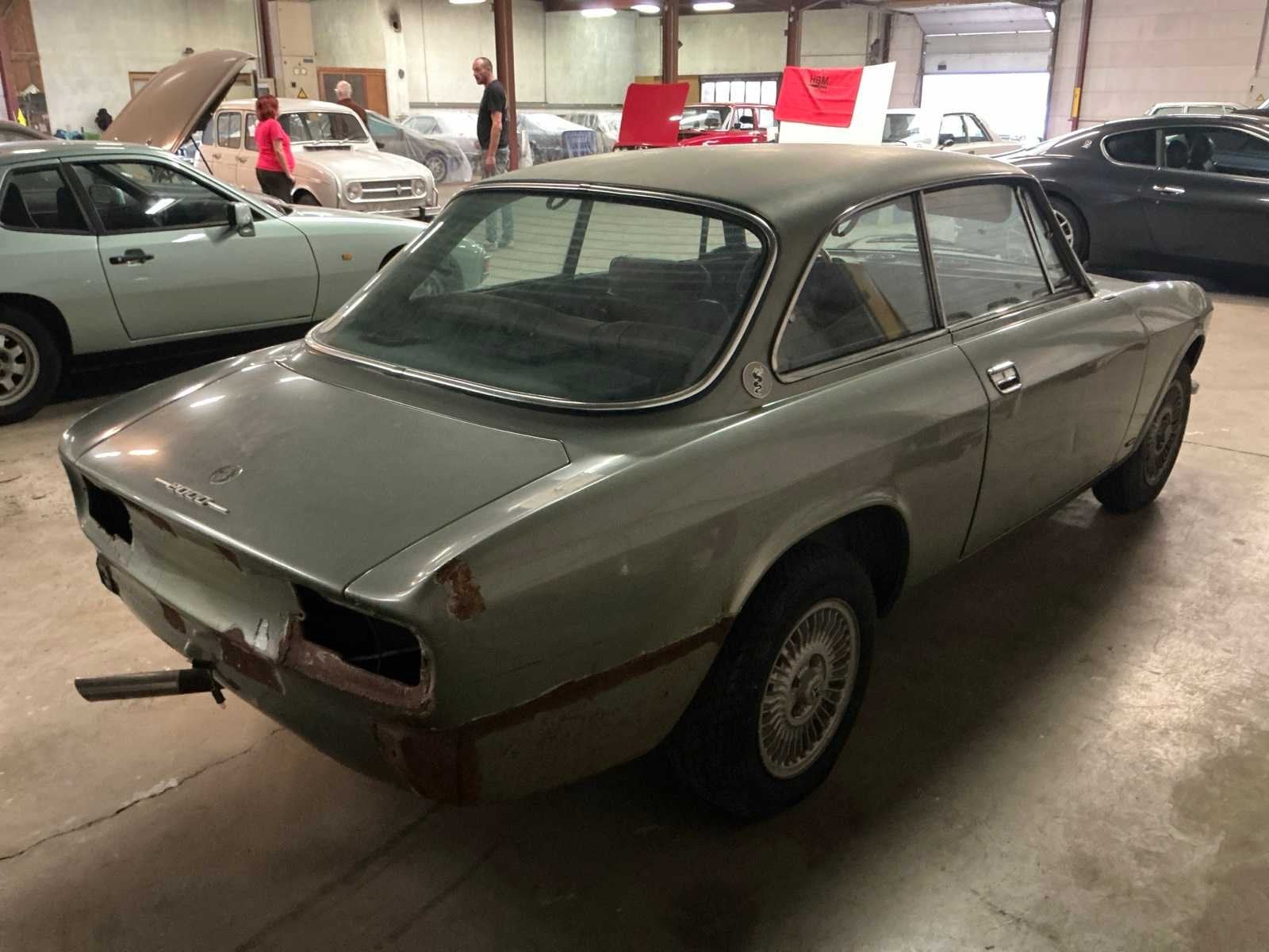 1974 Alfa Romeo Bertone 2.0 Veloci Oldtimer (restauratie pro, Auto's, Bedrijf, Handgeschakeld, Overige carrosserie, Alfa Romeo