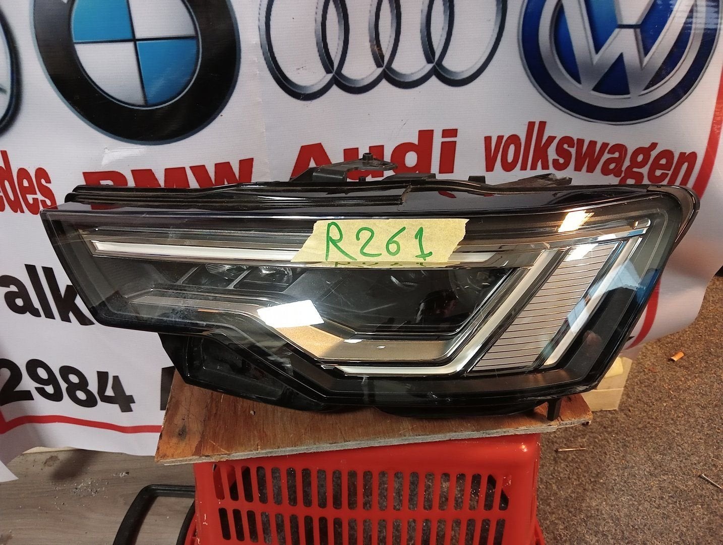 Audi A6 4K Matrix Koplamp Links 4k0941039, Gebruikt, -, -, -