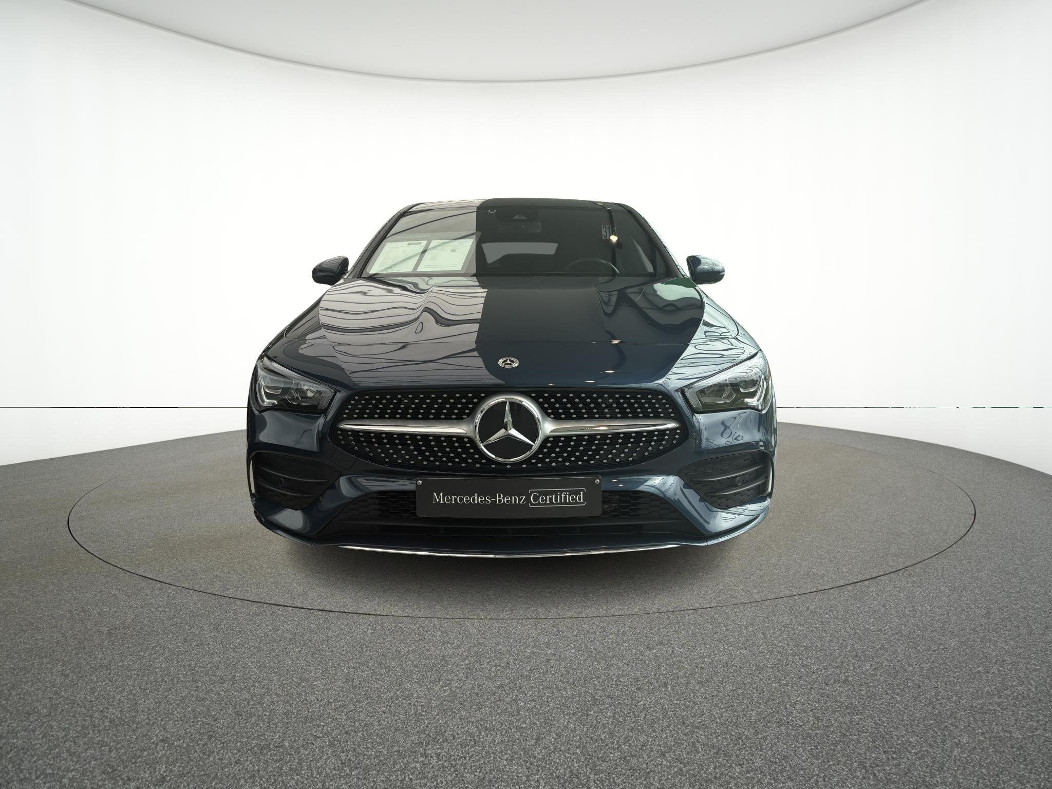 Mercedes-Benz CLA 180 d AMG Line Shooting Brake + CAMERA + L, Stof, Gebruikt, 4 cilinders, Automatische klimaatregeling