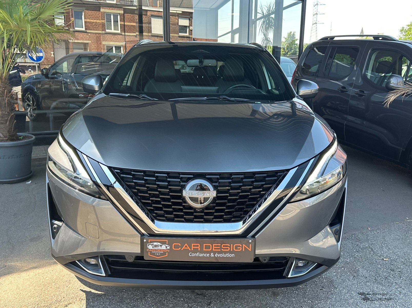 Nissans Qashai Tekna / 1.5hybrid / 2024 / 33.000km / garanti, Autos, Argent ou Gris, Achat, Entreprise, Noir