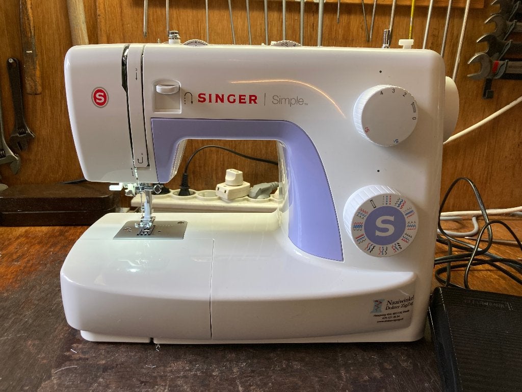 Singer Simple - Leuke startersmachine, Ophalen of Verzenden, Zo goed als nieuw, Naaimachine, Singer