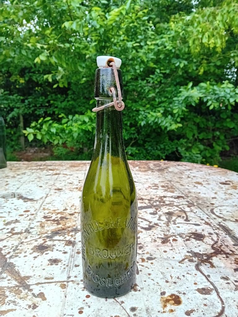 Oude vintage bierfles brouwerij Jules Vanden Bulcke Bissegem, Ophalen of Verzenden