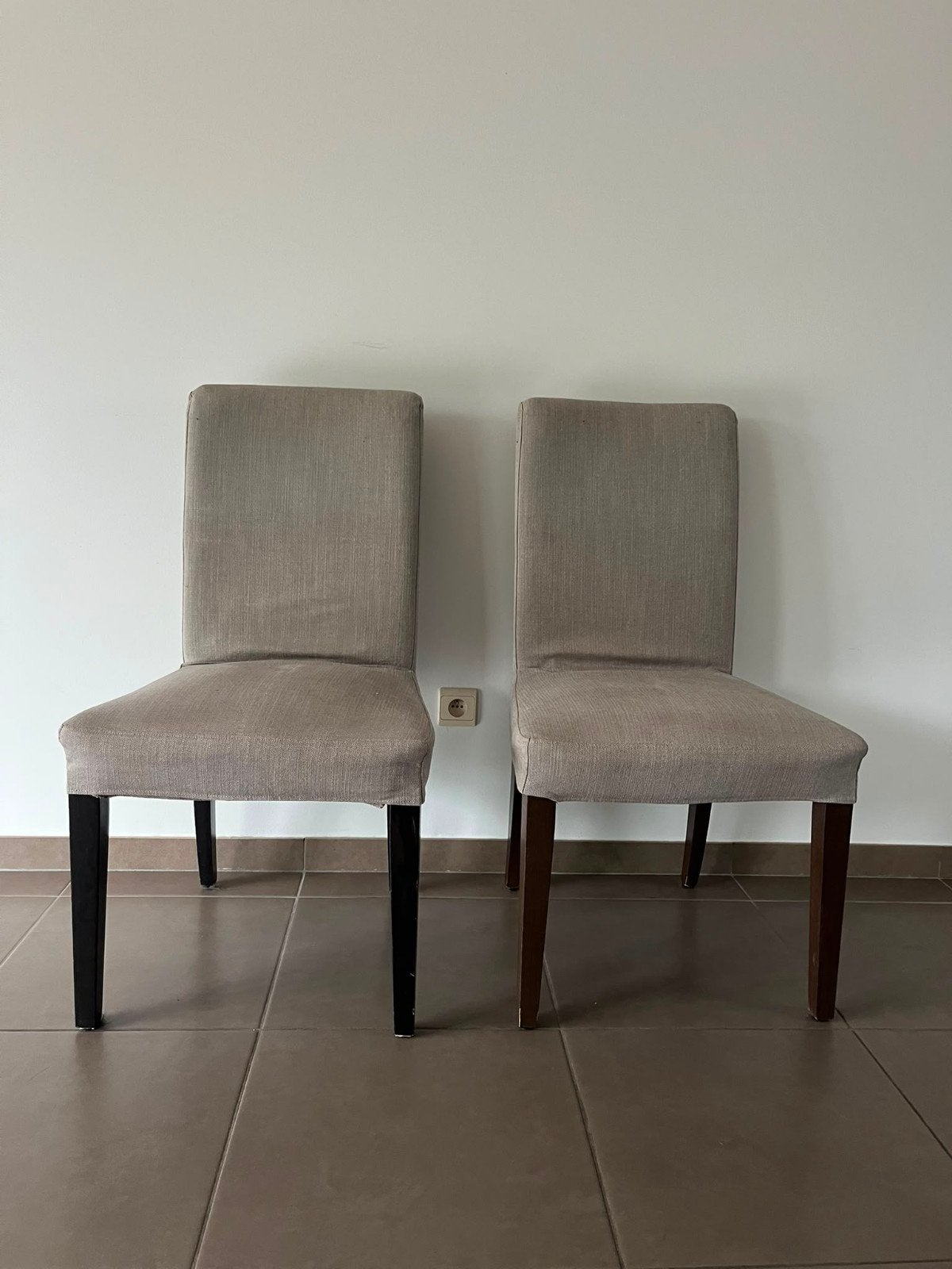 GRATIS ikea stoelen, Ophalen, Gebruikt, Twee, Overige kleuren