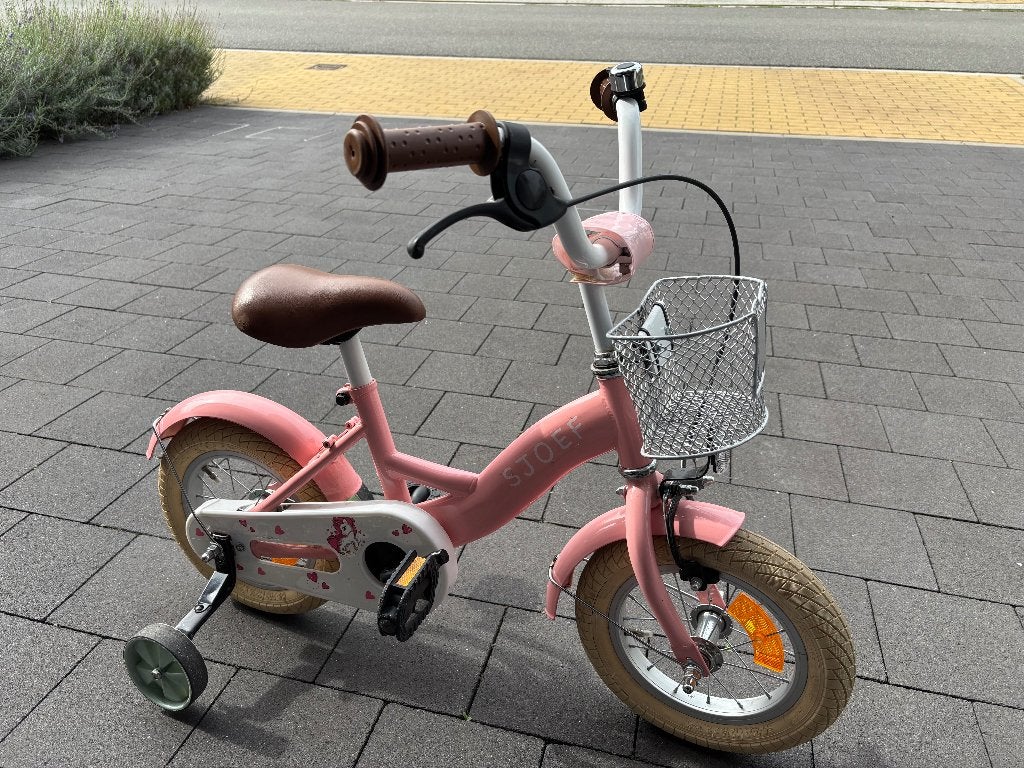 kinderfiets, Fietsen en Brommers, Ophalen, Terugtraprem, Zijwieltjes, Sjoef