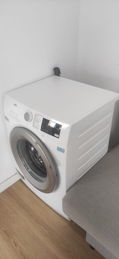 AEG Wasmachine, Elektronische apparatuur, Wasmachines, Ophalen, Minder dan 85 cm, Zo goed als nieuw, 1200 tot 1600 toeren