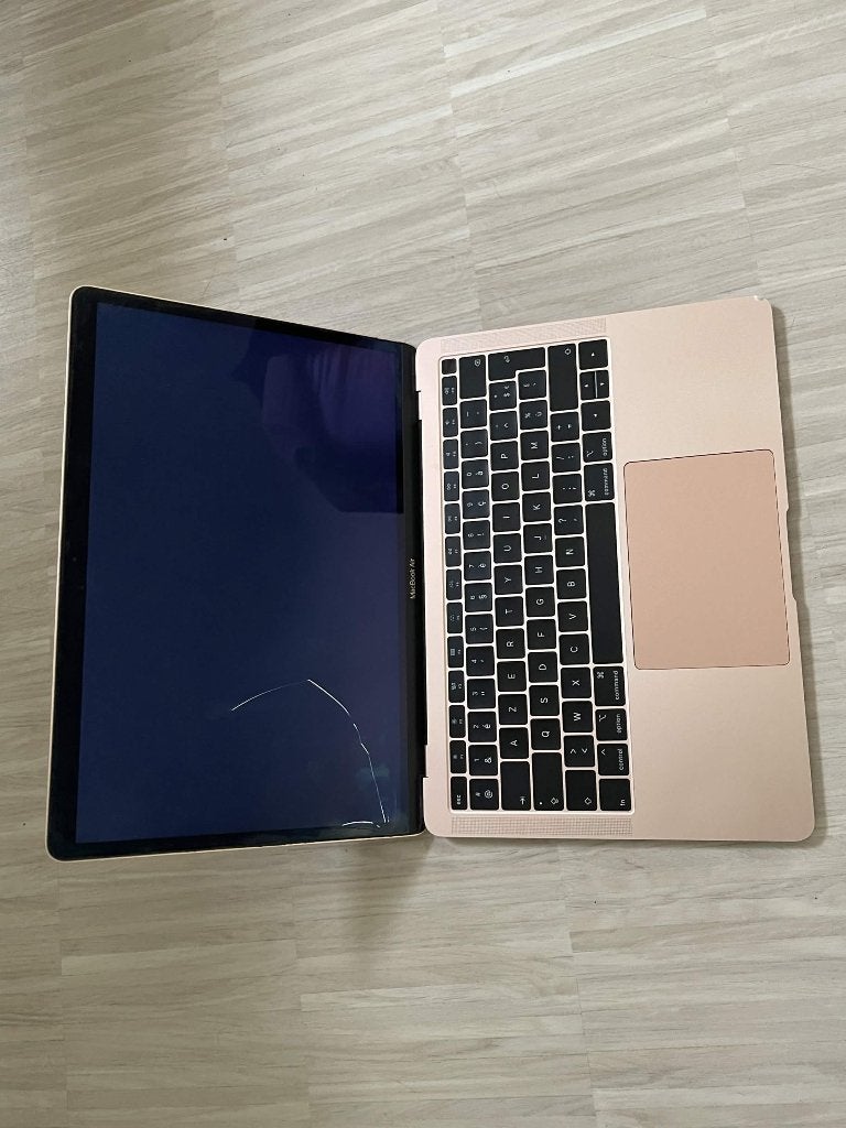 Macbook air 2019 met Touch ID defect scherm, Computers en Software, Gebruikt, 8 GB, 13 inch, 512 GB