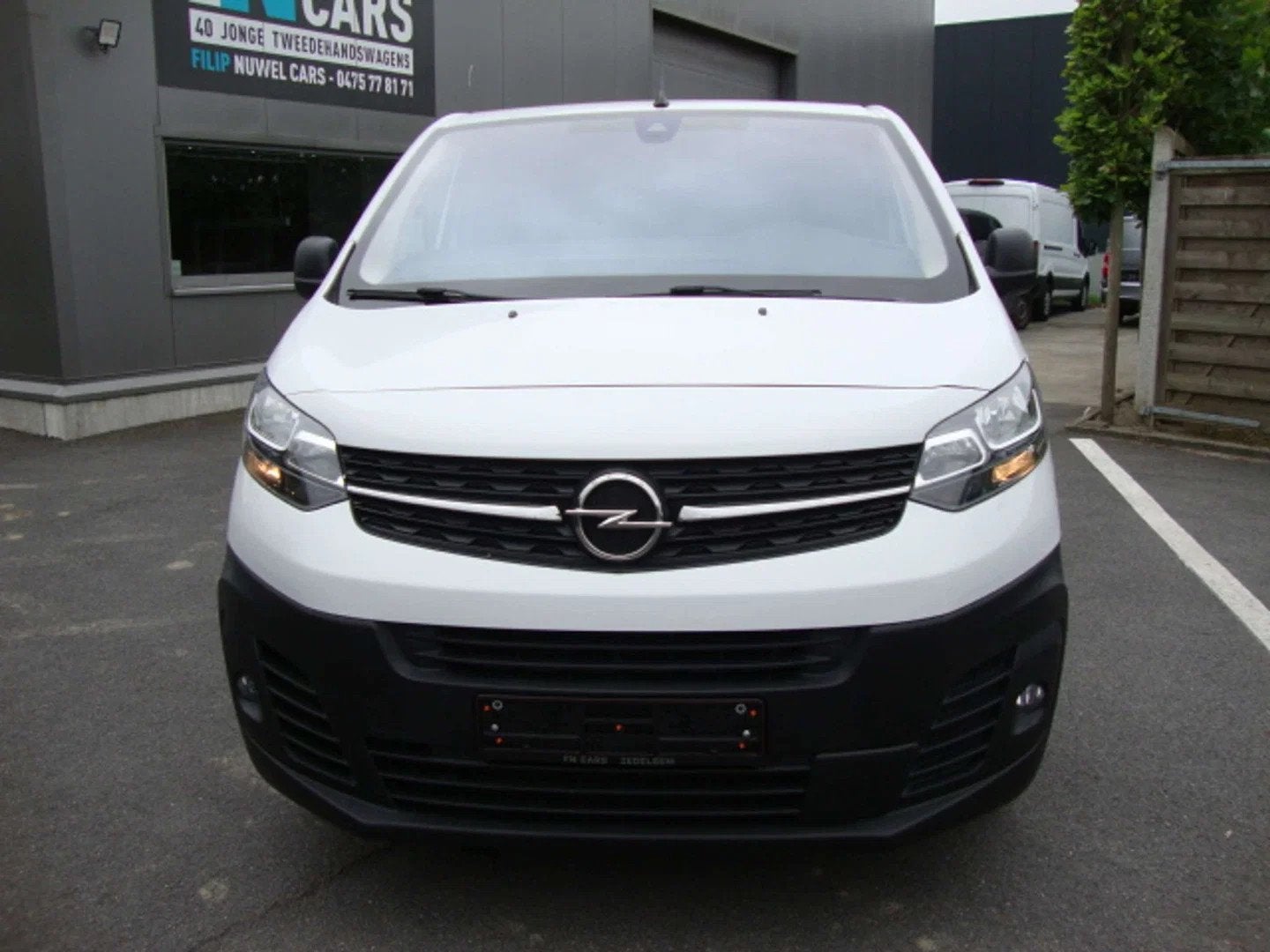 Opel Vivaro 2.0 Hdi, 3pl, camera, apple carplay, 2023, btw i, Auto's, Stof, Gebruikt, Wit, 1728 kg