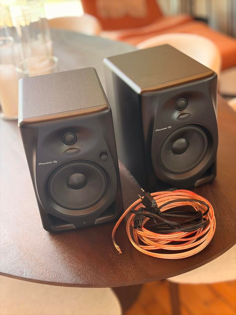 Pioneer DM-50D, Enlèvement, Comme neuf