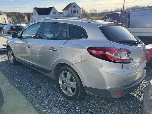 Renault Megane Grandtour 1.6i Dynamique // MARCHAND OU, Auto's, Euro 5, Bedrijf, https://public.car-pass.be/vhr/365ba39b-3a4b-4222-80be-fc485fc654eb