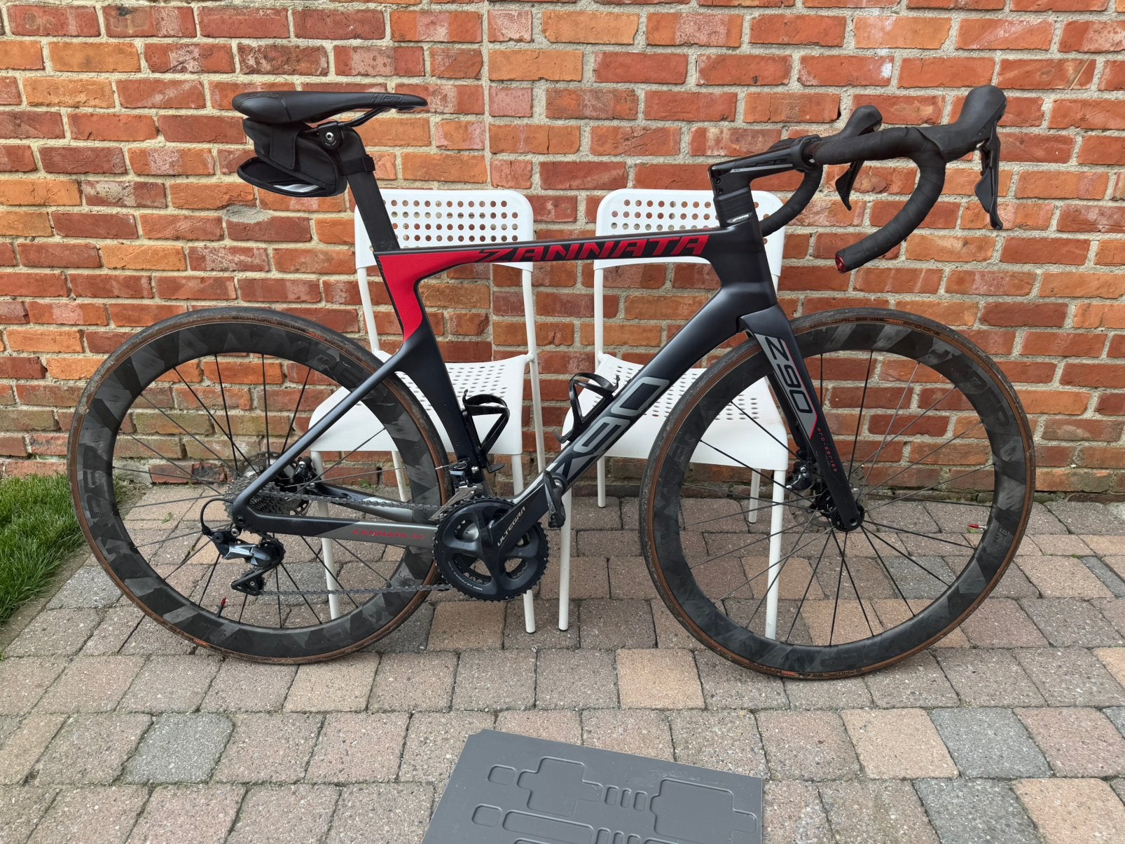 Zannata z90, Enlèvement, Comme neuf
