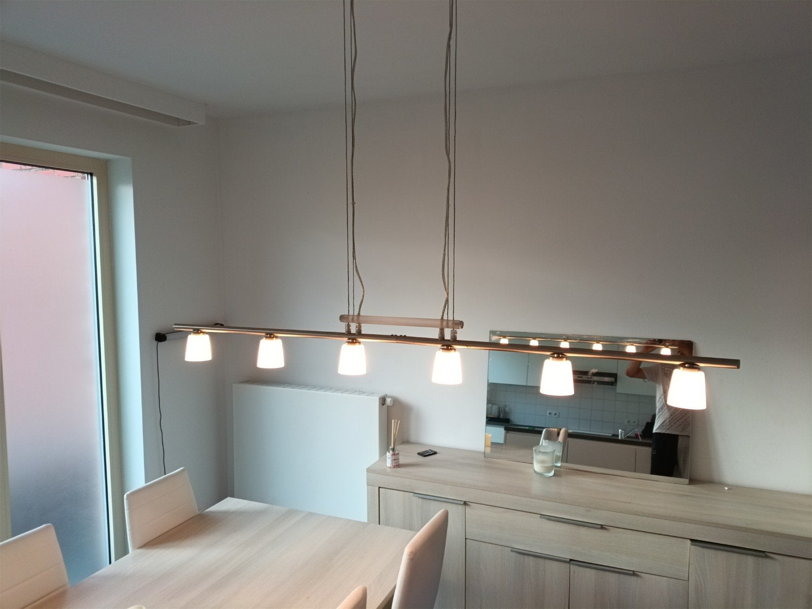 hanglamp 6 op rij ( 6 nieuw lampjes erin), Ophalen of Verzenden, Zo goed als nieuw, Overige materialen, Modern