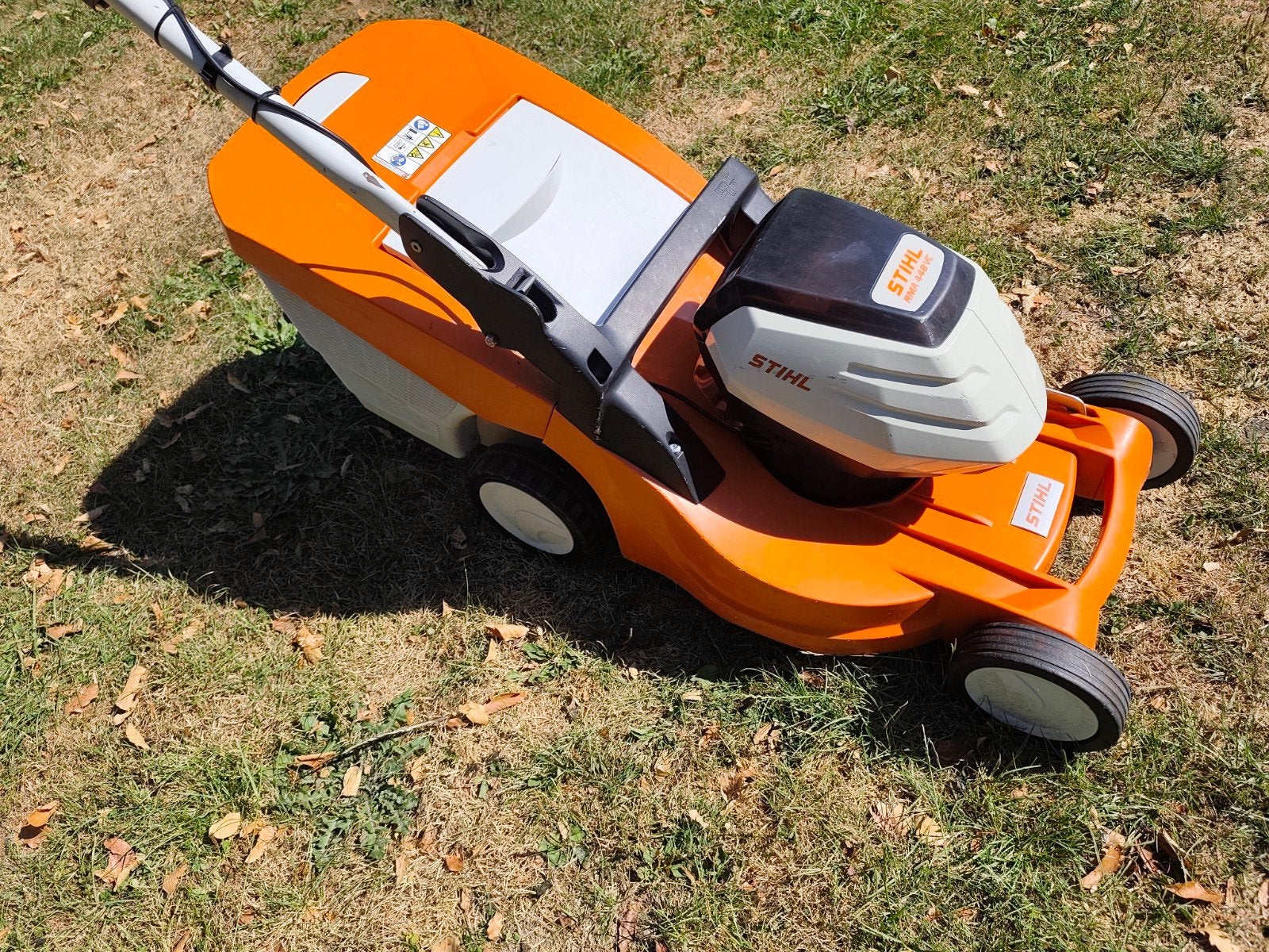 Stihl RMA 448 VC grasmaaier op accu's AP 300 C., Tuin en Terras, Ophalen, Zo goed als nieuw, Stihl