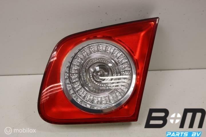 Achterlicht in klep rechts VW Jetta 1K 1K5945094, Utilisé