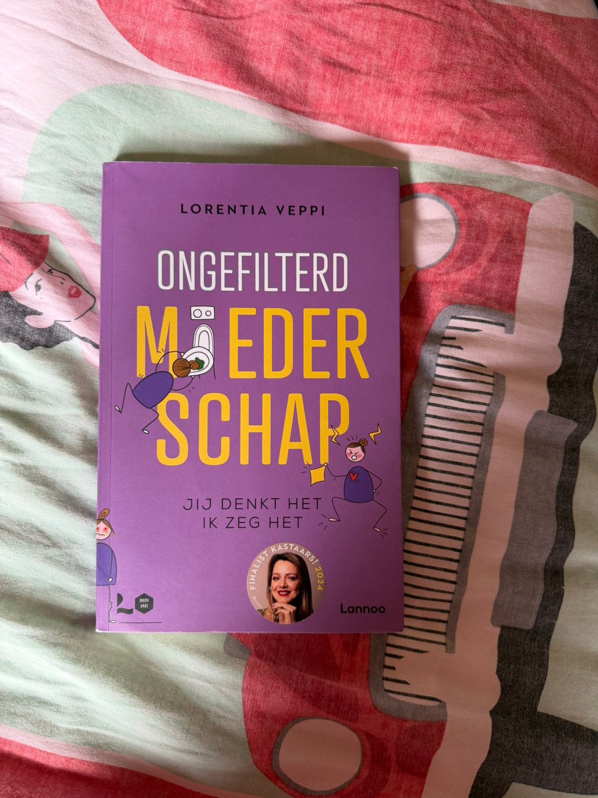 Boek ongefilterd moederschap, Livres, Grossesse & Éducation, Enlèvement ou Envoi, Comme neuf