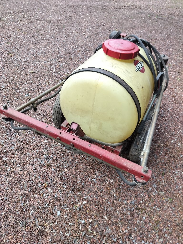 Hardy 200L veldspuit op wielen, Tuin en Terras, Bestrijdingsmiddelen, Ophalen