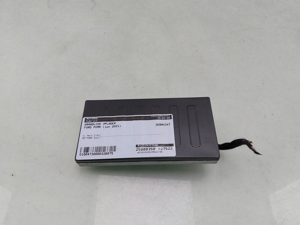 CHARGEUR DE TELEPHONE A INDUCTION (|M1TT19J235AA|M1TT19J235B, Ford-Werke GmbH, Utilisé, Kunden@ford.com, Henry-Ford-Straße  1
50735  Köln, DE