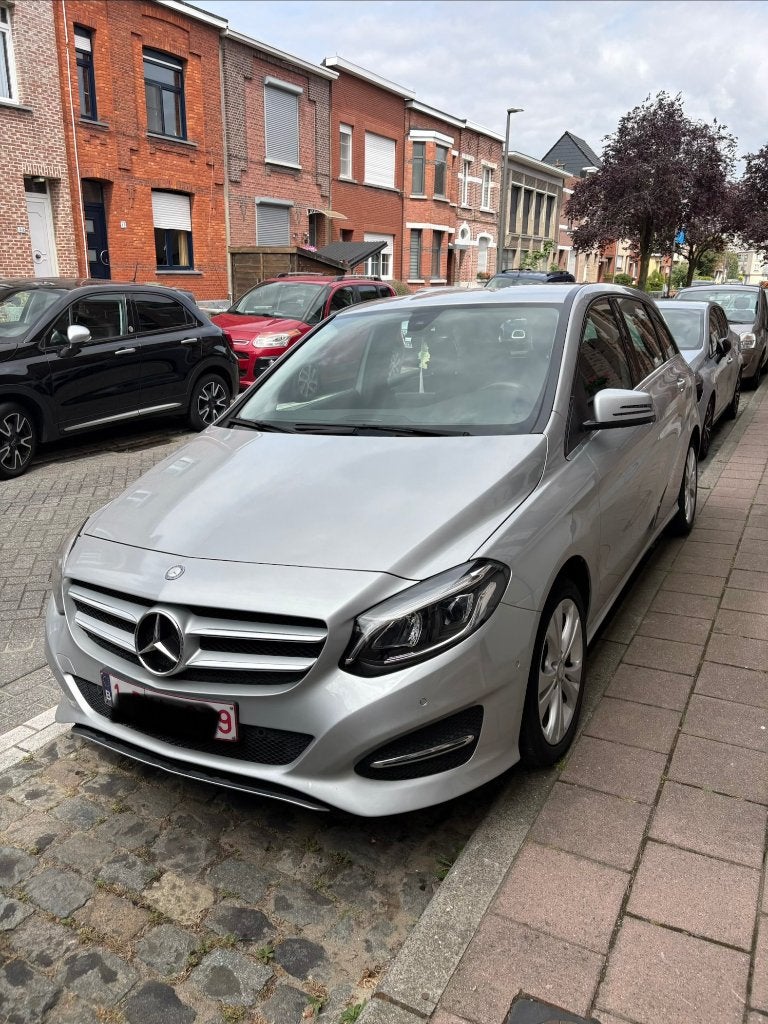 Mercedes B180 d 2016 met 56000km, Autos, Mercedes-Benz, Cuir, Argent ou Gris, Achat, Euro 6