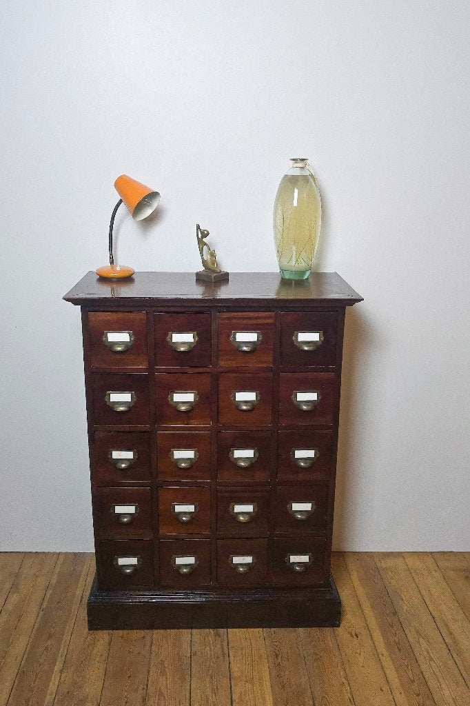 Meuble de métier | Pharmacie | Atelier - acajou et laiton, 25 à 50 cm, Enlèvement ou Envoi, 5 tiroirs ou plus, Comme neuf