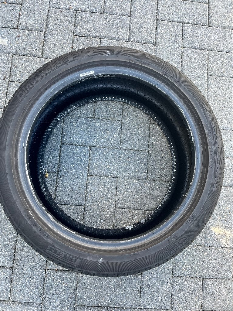 Pneus Pirelli P7 245-40-18 AO, Autos : Pièces & Accessoires, Pneus & Jantes, 245 mm, Véhicule de tourisme, Pneus été, Enlèvement
