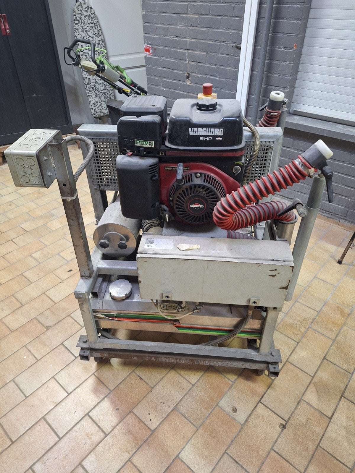 IGEBA professionele fogging/vernevelingsmachine 9, Tuin en Terras, Ophalen