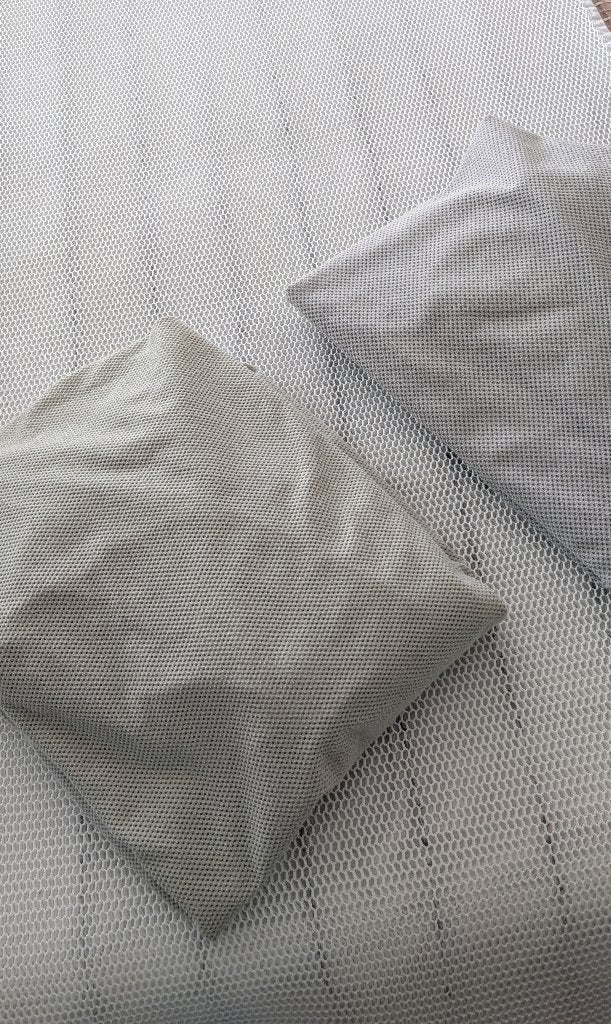 2 hoeslakens en 1 matrasbeschermer Aerosleep 140 x 70 cm, Kinderen en Baby's, Ophalen, Gebruikt, Ademend, Overige typen
