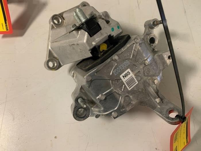 Motorsteun van een Hyundai Tucson, -, 3 mois de garantie, Utilisé, Hyundai