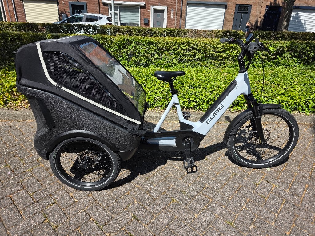 Cube elektrische bakfiets / Trike met Bosch middenmotor, Overige merken, Huif, Ophalen of Verzenden, Zo goed als nieuw