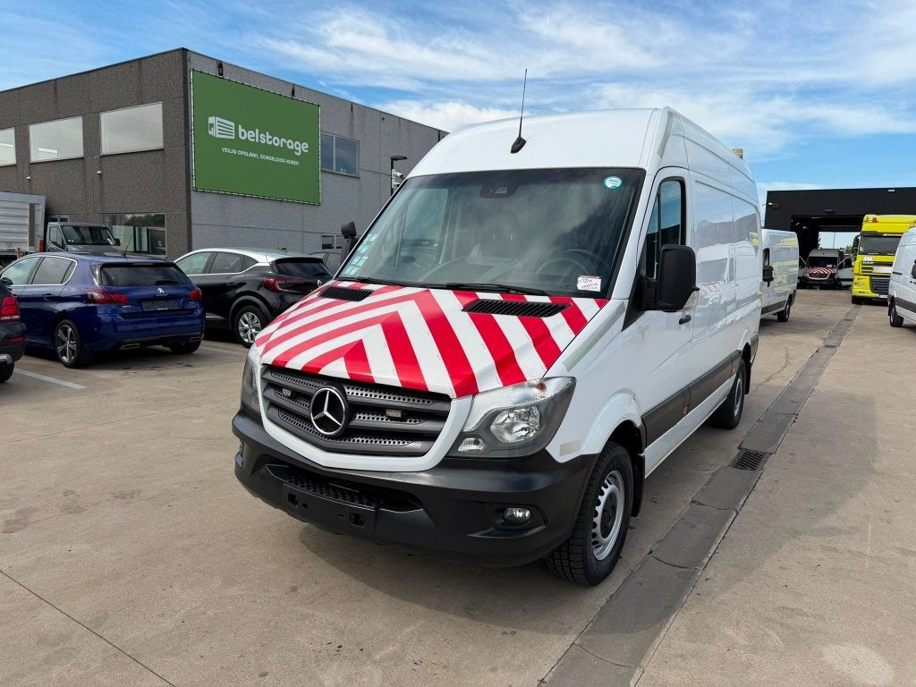 Mercedes MB 316 Proximus (Numéro de stock 69744), Achat, Entreprise, 2 places, Boîte manuelle