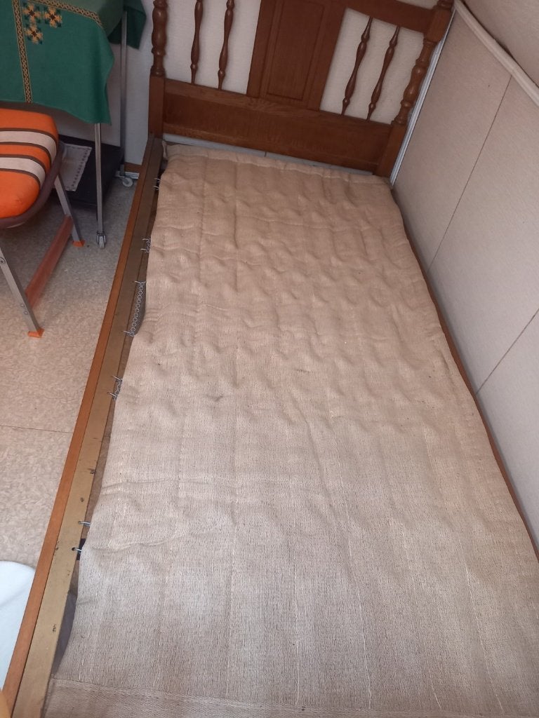 2 lits pour 1 personne, Maison & Meubles, Chambre à coucher | Lits, Enlèvement, Utilisé, Une personne, Brun
