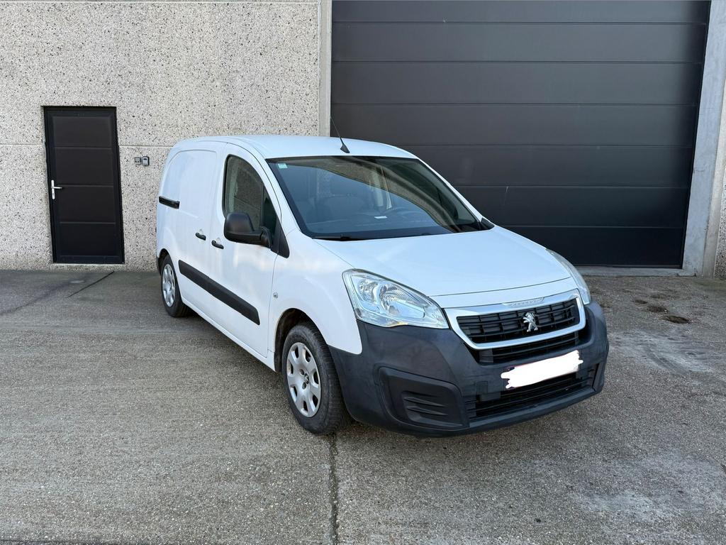 Peugeot Partner 1.6 BlueHDi 100 L2 ETG6 S&S Premium, Auto's, Bestelwagens en Lichte vracht, Particulier, Te koop