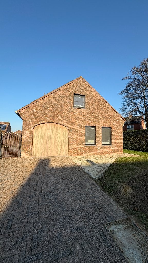 Woning te koop, Roeselare, 500 tot 1000 m², Vrijstaande woning, 4 kamers