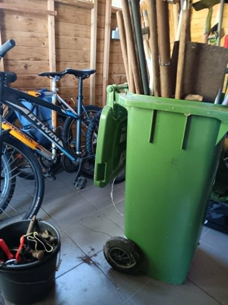 Groene container, Doe-het-zelf en Bouw, Ophalen
