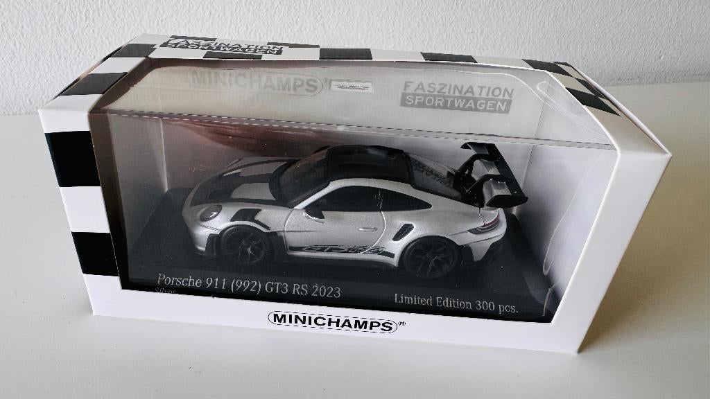 Rare _ Porsche 911 (992) GT3 RS 1/43, Enlèvement ou Envoi, Neuf, Voiture, MiniChamps