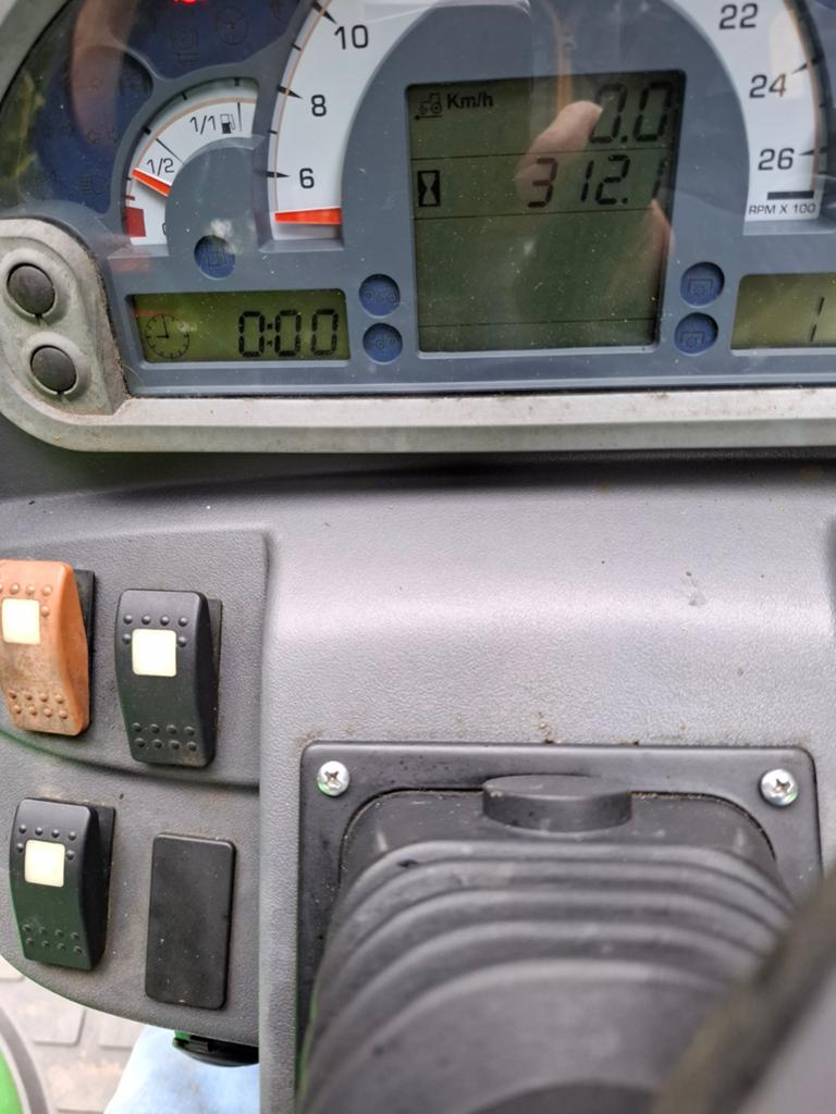 DEUTZ 4070 E  300 HEURES !!! 2020/2021