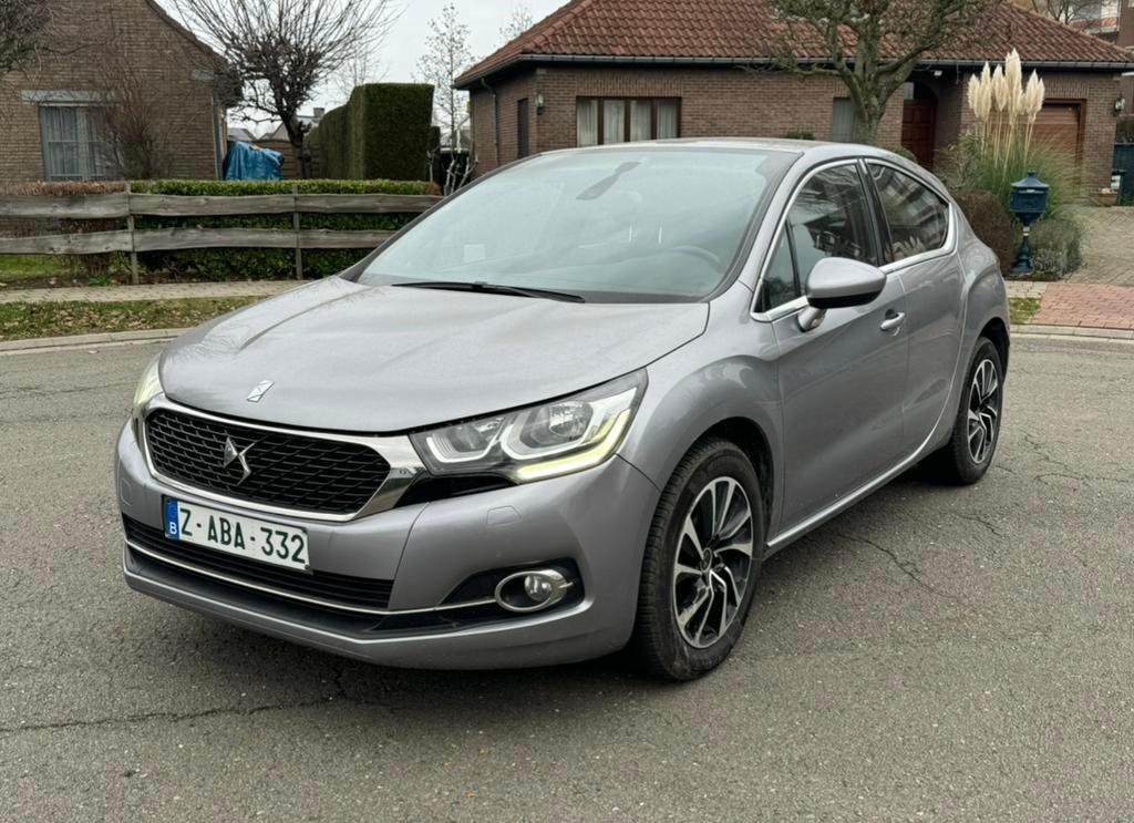 Citroen DS4 , 1.6 hdi , 120ch , 120.000 km , 02.2017, Autos, Citroën, Argent ou Gris, Euro 6, Entreprise, Boîte manuelle