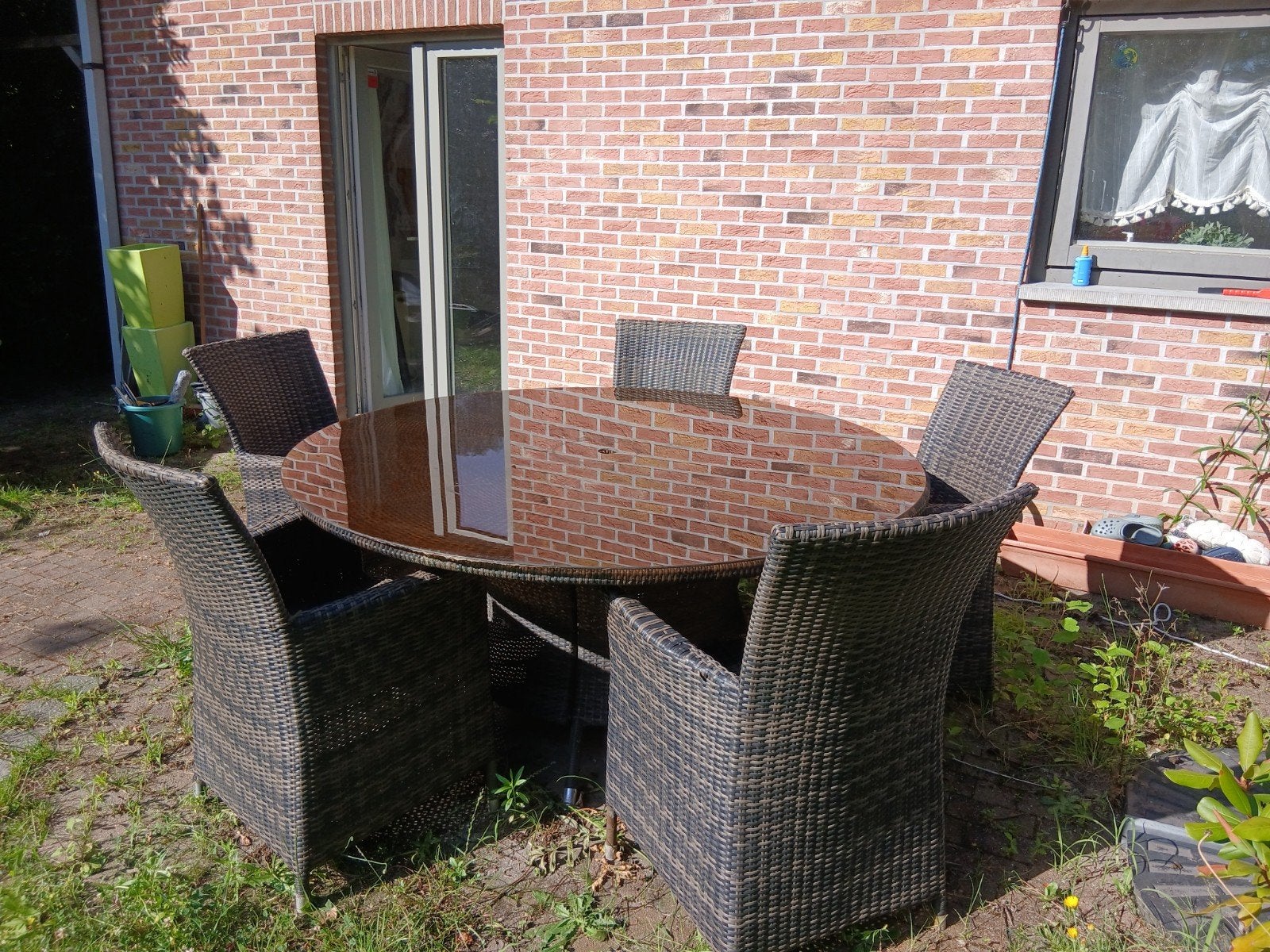 Table ronde de jardin avec 5 chaisest, Enlèvement