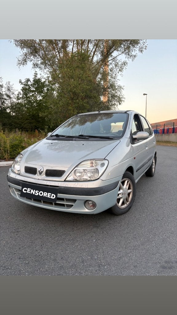 Renault scenic automatique 1.6 essence, Auto's, Renault, Automaat, Particulier, Te koop, Benzine