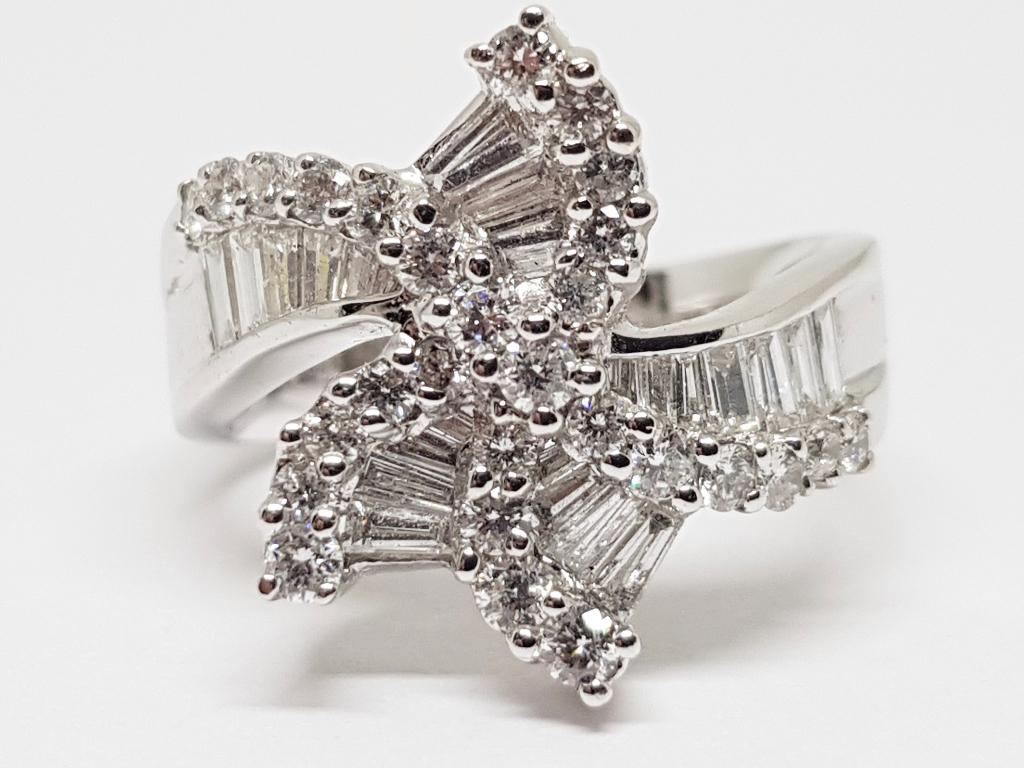 Diamant Ring 1.33ct., Bijoux, Sacs & Beauté, Bagues, Neuf, Femme, 17 à 18, Blanc, Or, Avec pierre précieuse, Enlèvement ou Envoi