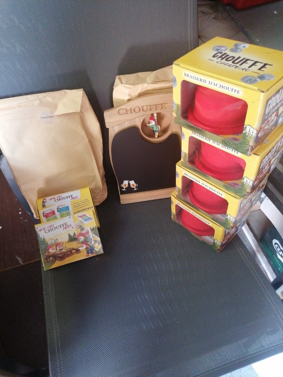 8 la chouffe items nog nieuw in de verpakking zie foto, Verzamelen, Merken en Reclamevoorwerpen, Ophalen of Verzenden, Verpakking