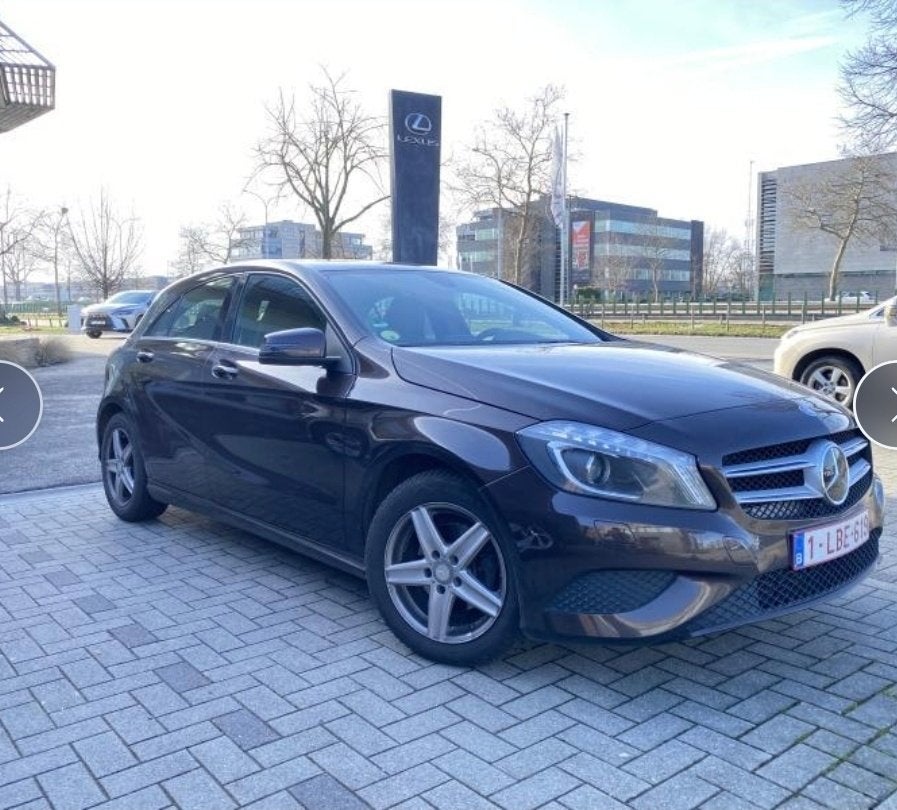 Mercedes a180d automatique, Autos, Mercedes-Benz, Cuir, Achat, 5 portes, Diesel