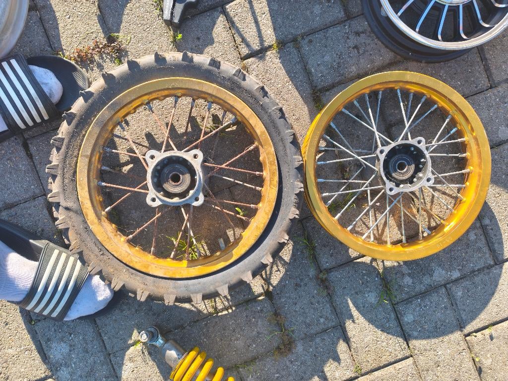 Dirt bike velgen, Ophalen