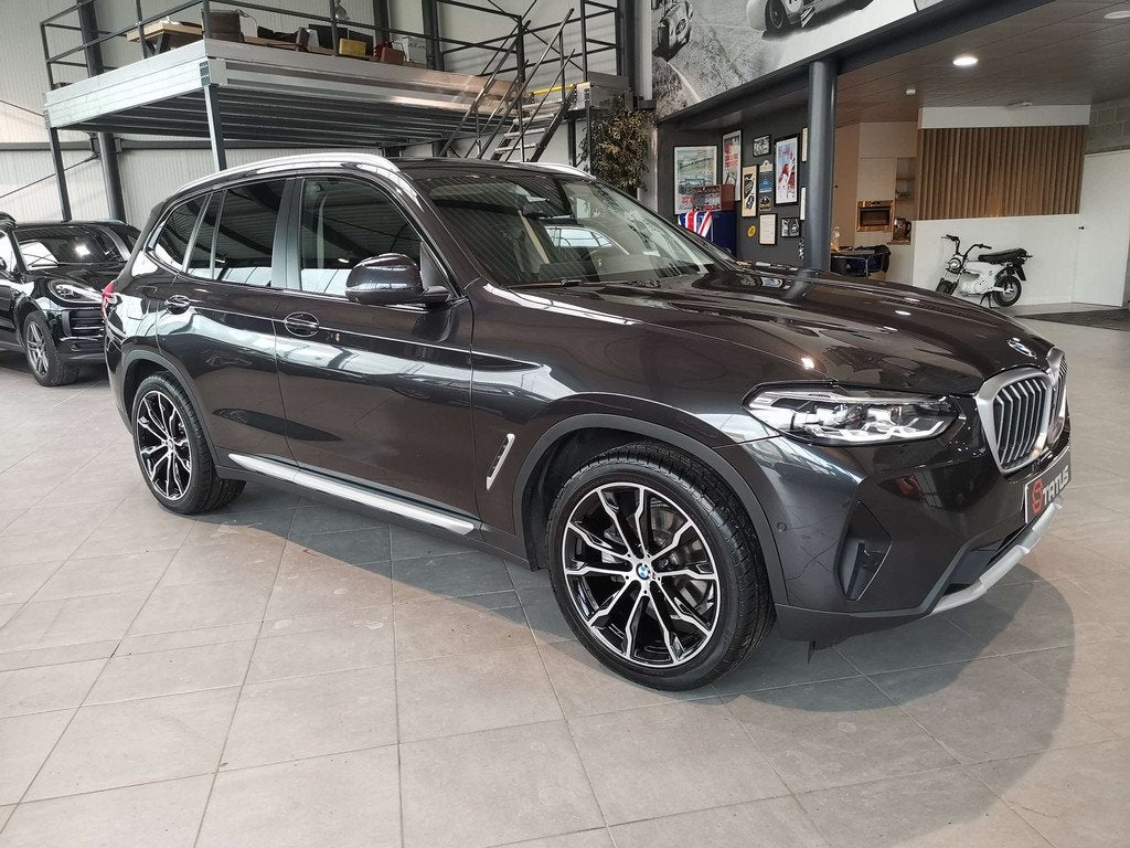 BMW X3 2.0I. 1 EIG. NIEUWSTAAT (automatique), Autos, BMW, Cuir, Argent ou Gris, Euro 6, Entreprise