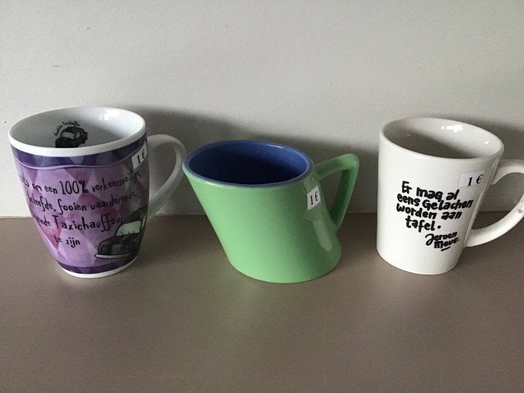 50 sachets ou mugs différents à 1€ chacun, Maison & Meubles, Enlèvement ou Envoi, Comme neuf