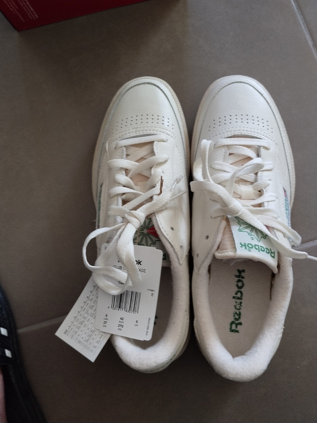 Reebok, unisex comfort sneaker ,42, off white, Neuf, Blanc, Baskets, Enlèvement