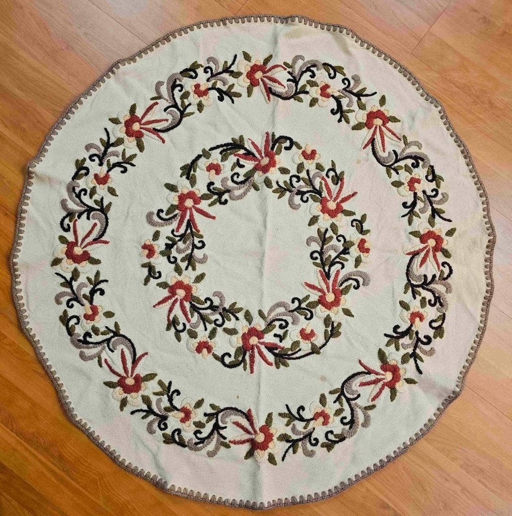 Rond tafelkleed 115/115 cm, Rond, Zo goed als nieuw, Tafelkleed, Bruin