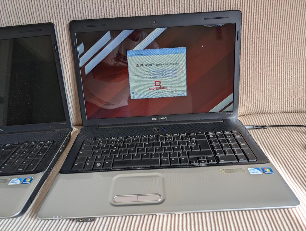 Lot 2 PC Portables Compaq (HP) – Idéal Petit Budget, Informatique & Logiciels