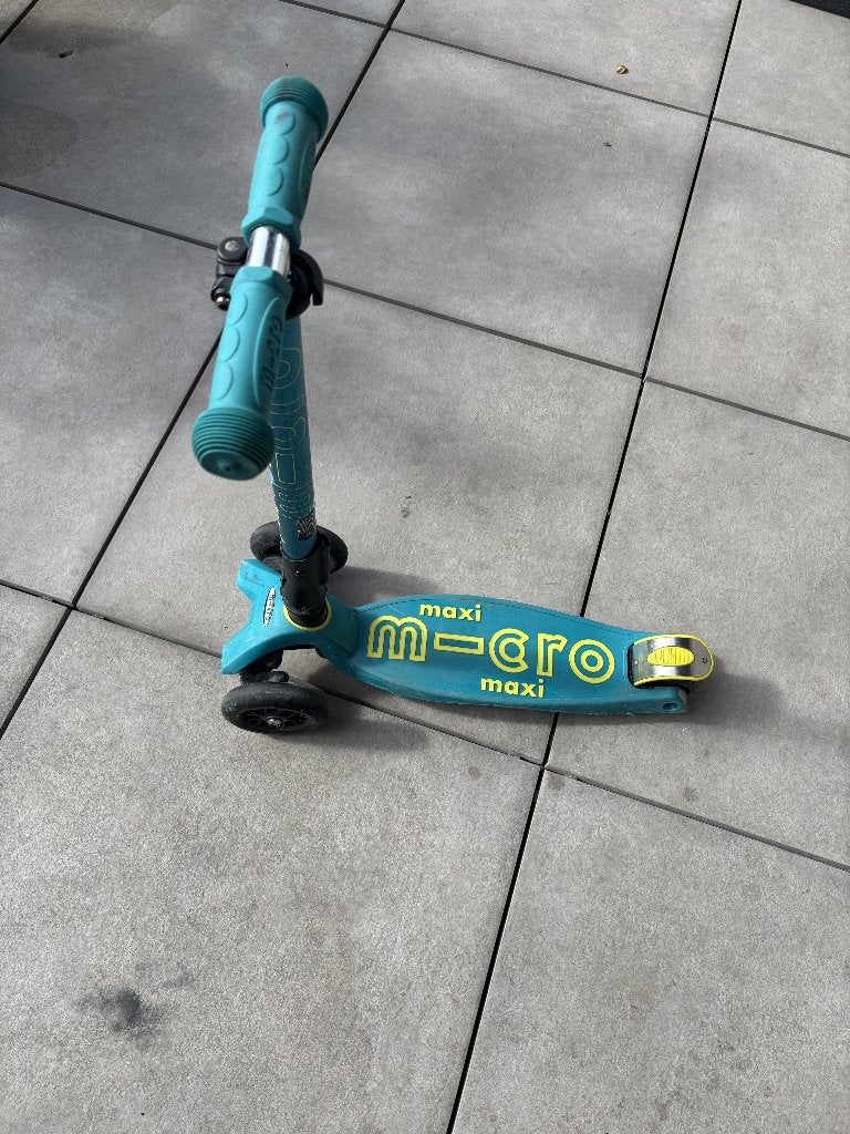 Micro Maxi kinderstep blauw/groen, Ophalen of Verzenden, Gebruikt, Gewone step, Maxi Micro Deluxe