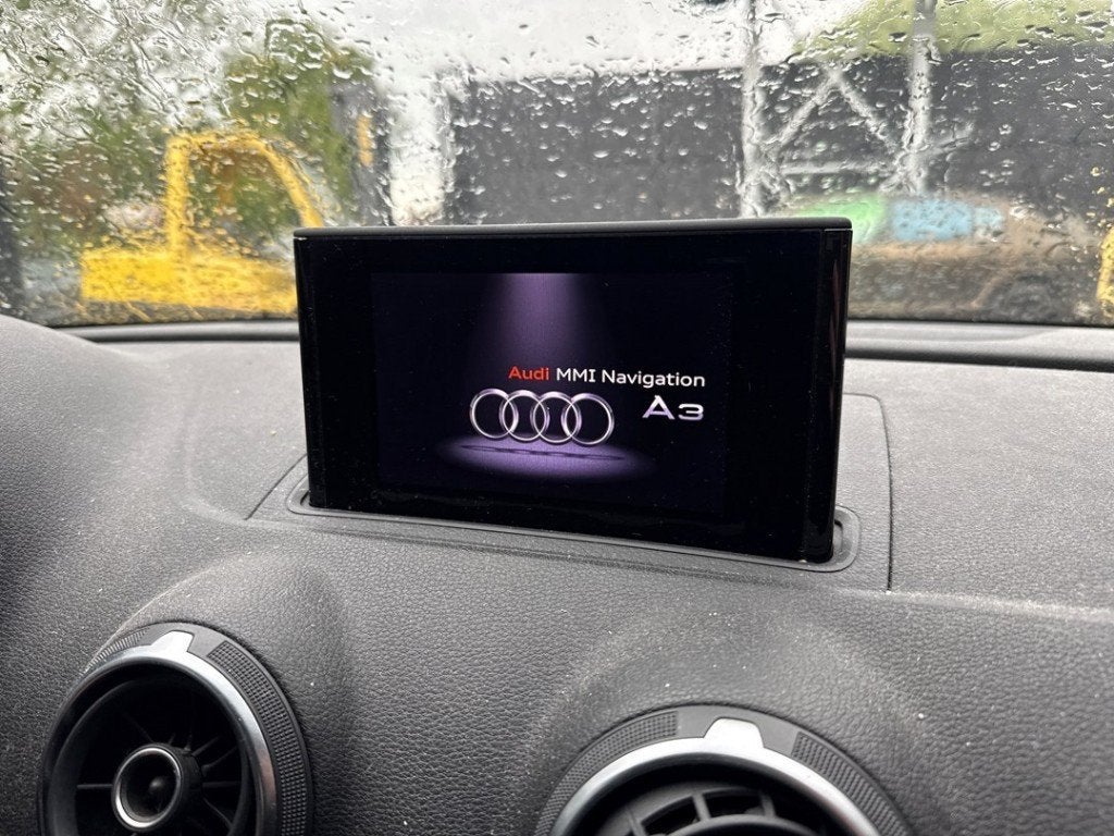 INTERIEUR AFFICHAGE A3 Sportback (8VA / 8VF) (|8V0919603C|), Auto-Union-Straße  1,
85057  Ingolstadt, DE, Info@audi.de, Audi, Utilisé